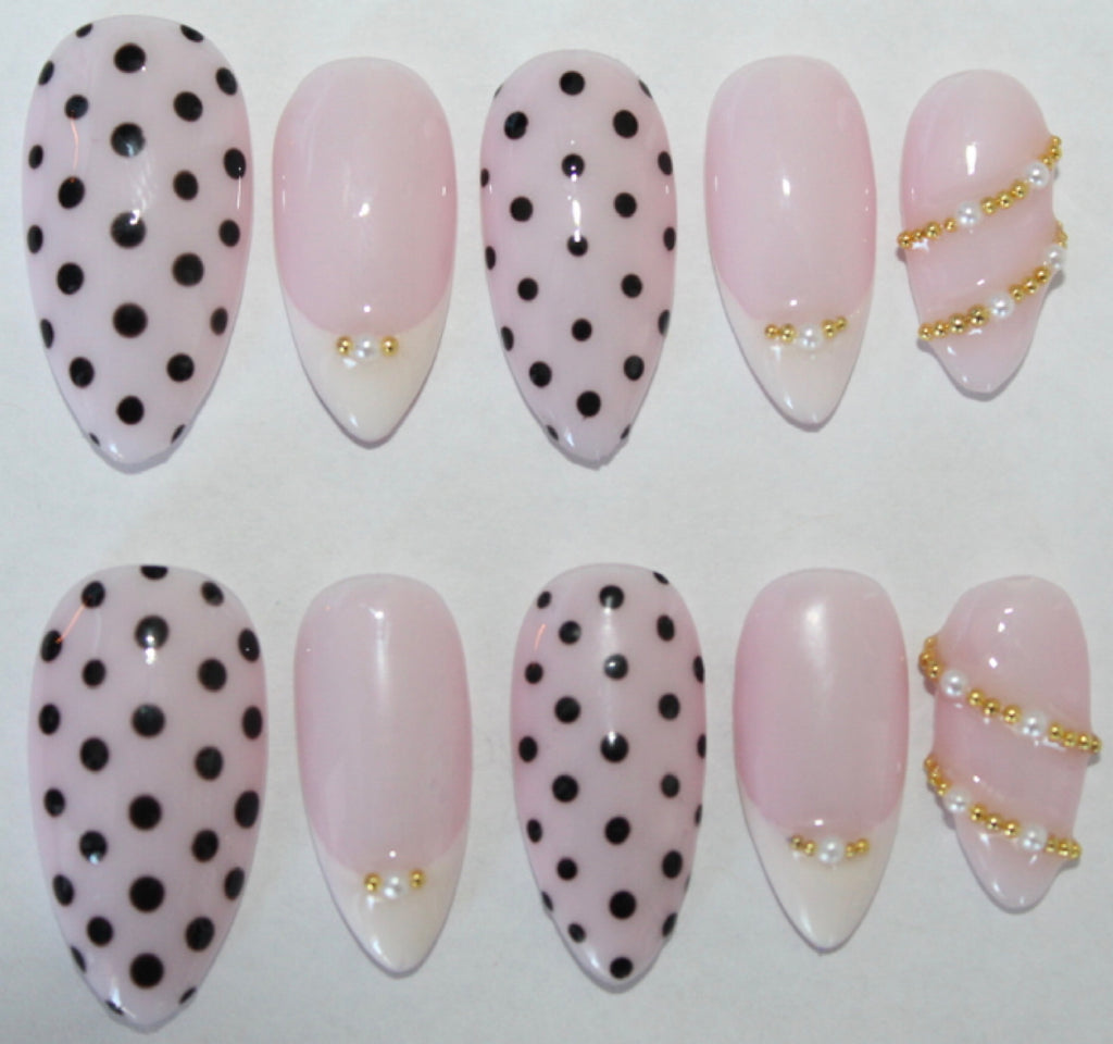 Chic Dot