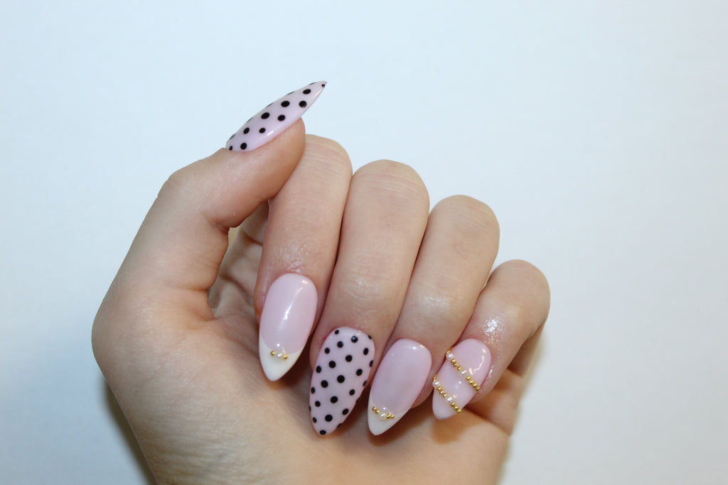 Chic Dot